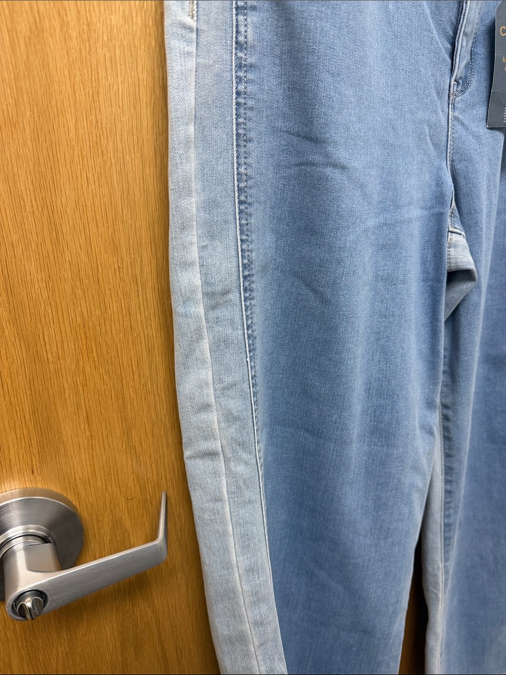 NWT Democracy Two-Tone Light Blue High Rise Wide Leg Jeans - Picture 6 of 6